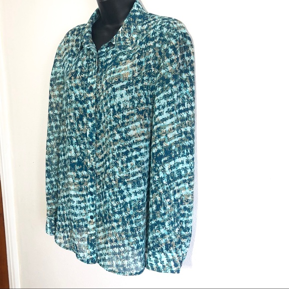 Coldwater Creek Large sheer Button Front blouse - Picture 2 of 6